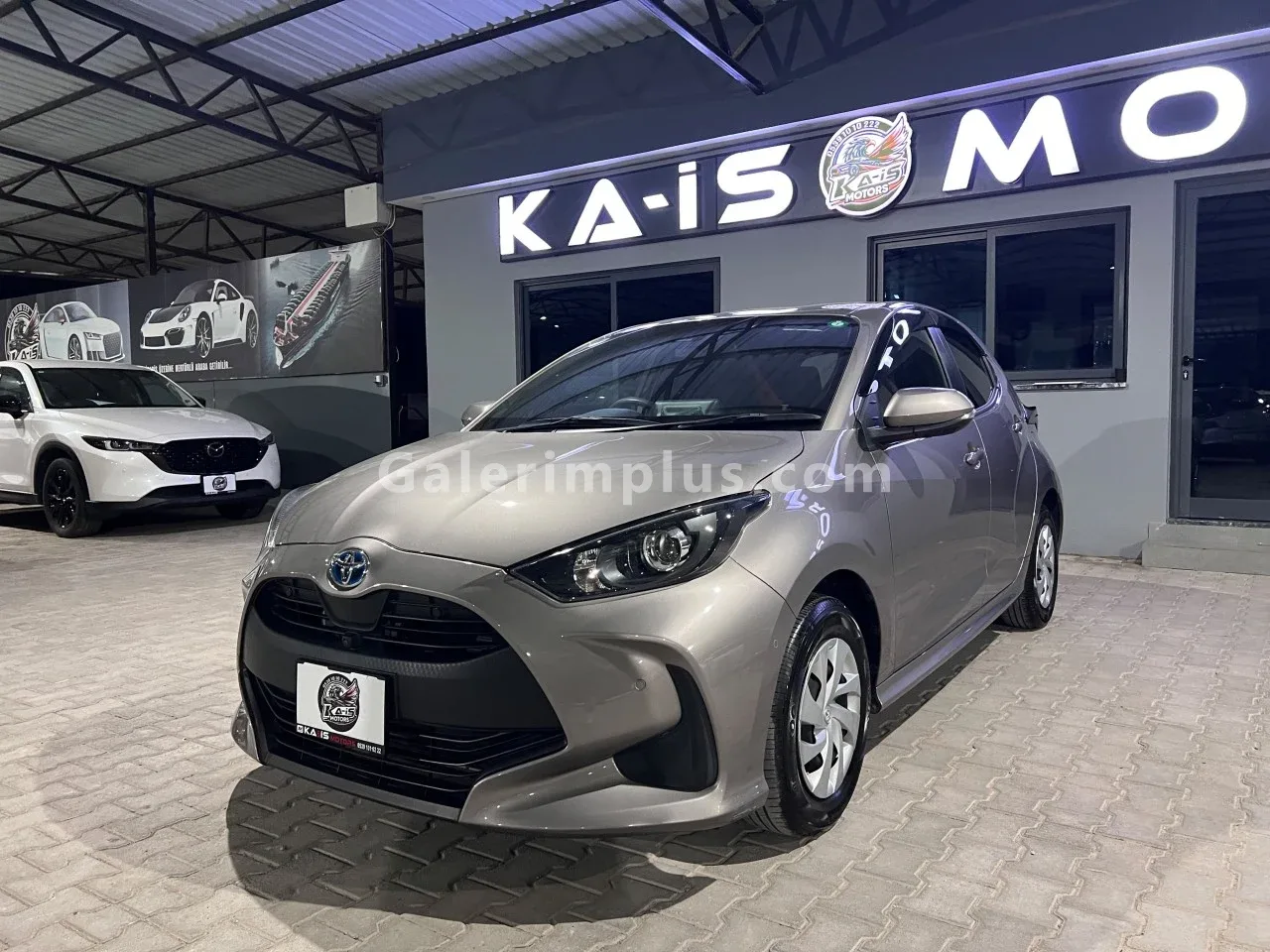 2022 Toyota Yaris 1.5 Gazimağusa Satılık İkinci El | GalerimPlus - Thumbnail 3