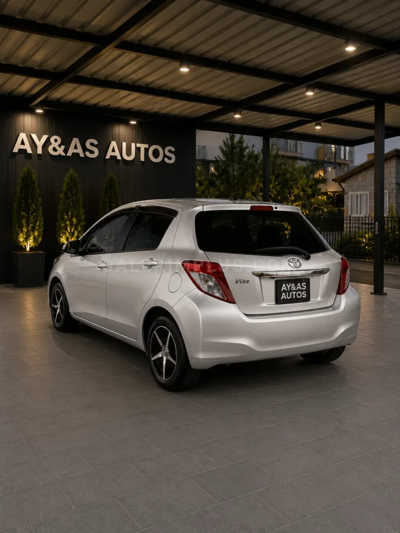 2013 Toyota Vitz 1.3 16V Automatic Comfort 1.3 16V Automatic Lefke Satılık İkinci El | GalerimPlus - Thumbnail 3