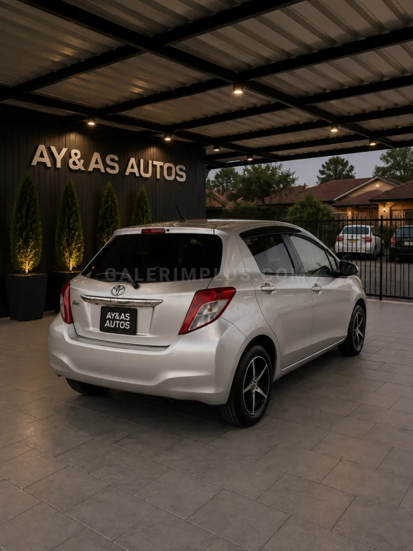 2013 Toyota Vitz 1.3 16V Automatic Comfort 1.3 16V Automatic Lefke Satılık İkinci El | GalerimPlus - Thumbnail 4