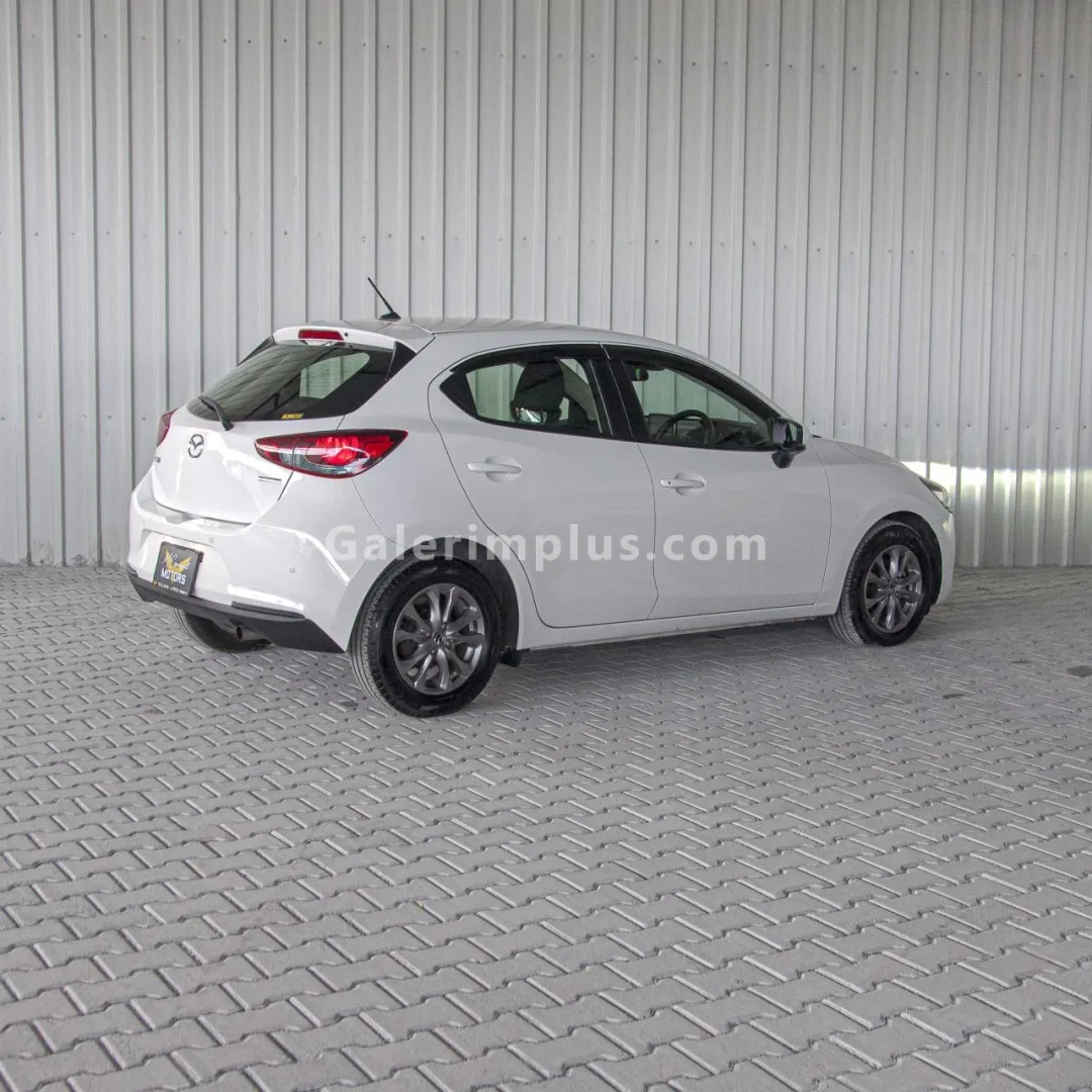 2020 Model Otomatik Mazda 2 1.5 Skyactiv-D Girne Satılık İkinci El | GalerimPlus - Thumbnail 3