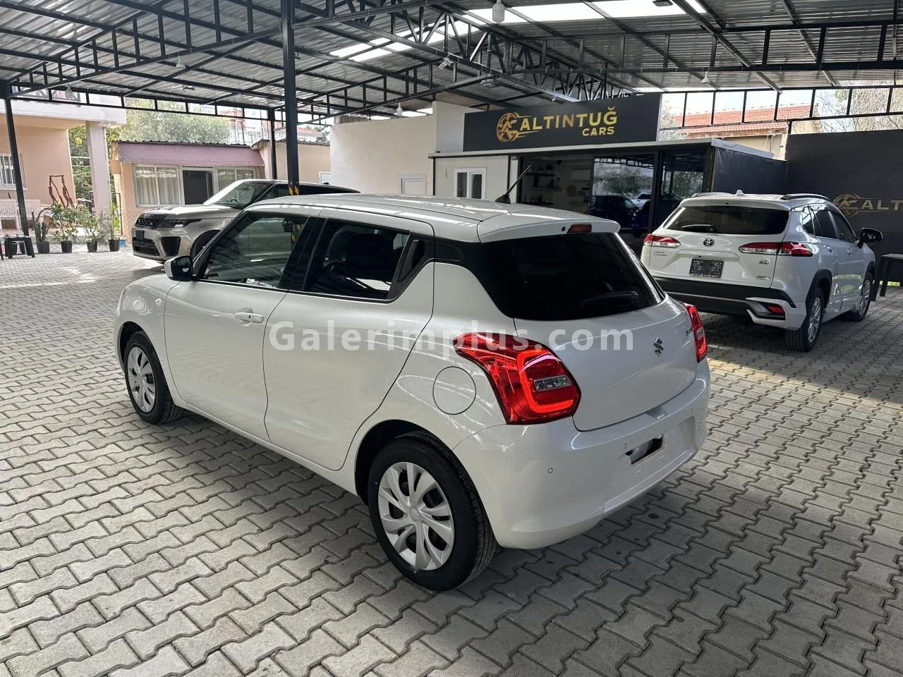 2023 Suzuki Swift Lefke Satılık İkinci El | GalerimPlus - Thumbnail 4