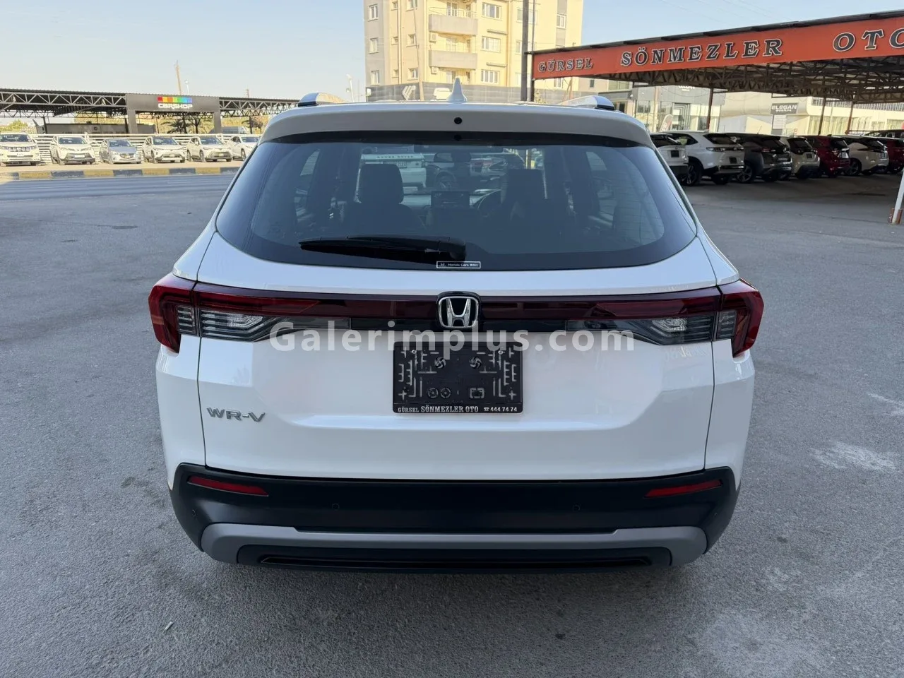 2024 Model Otomatik Honda WR-V 1.5 i-VTEC Lefkoşa Satılık İkinci El | GalerimPlus - Thumbnail 3