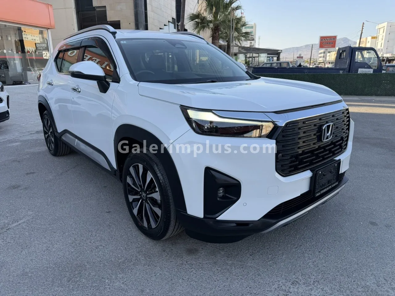 2024 Model Otomatik Honda WR-V 1.5 i-VTEC Lefkoşa Satılık İkinci El | GalerimPlus - Thumbnail 4
