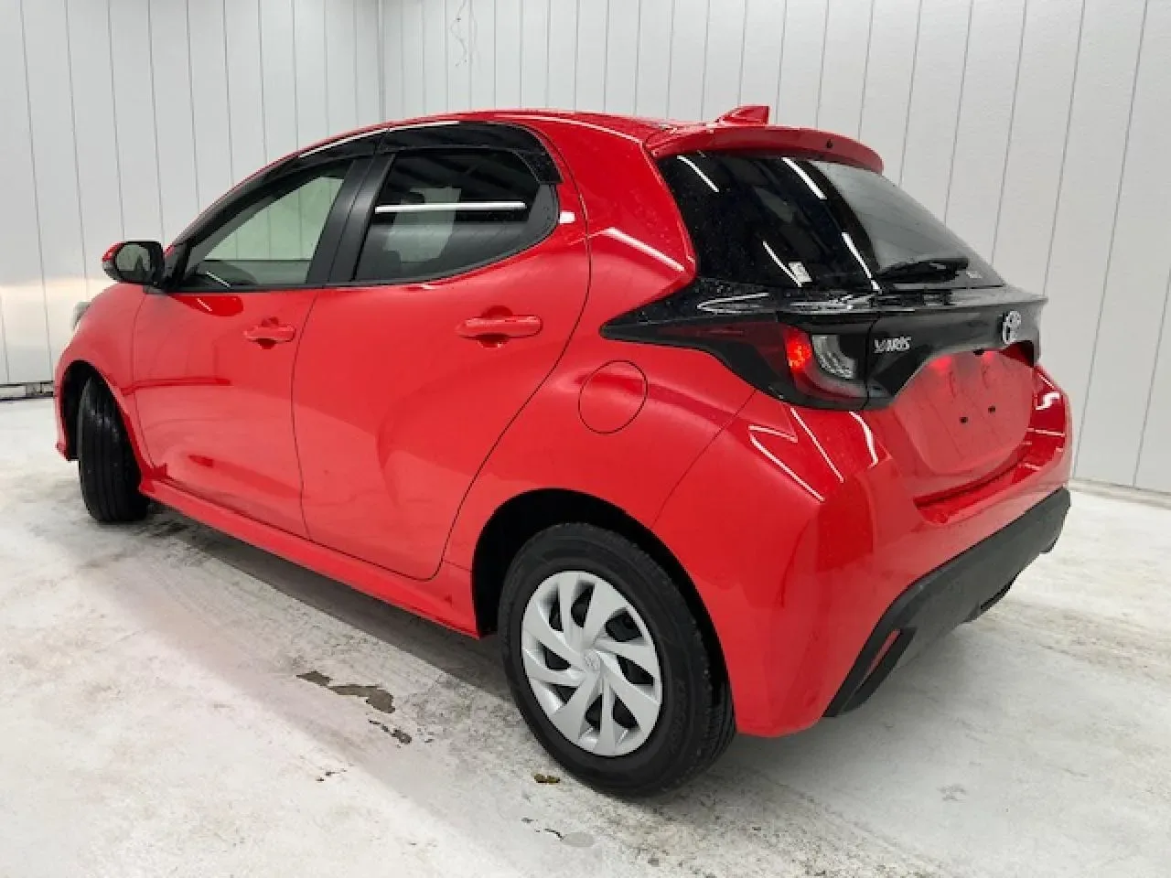 2023 Toyota Yaris 1.5 Lefke Satılık İkinci El | GalerimPlus - Thumbnail 4