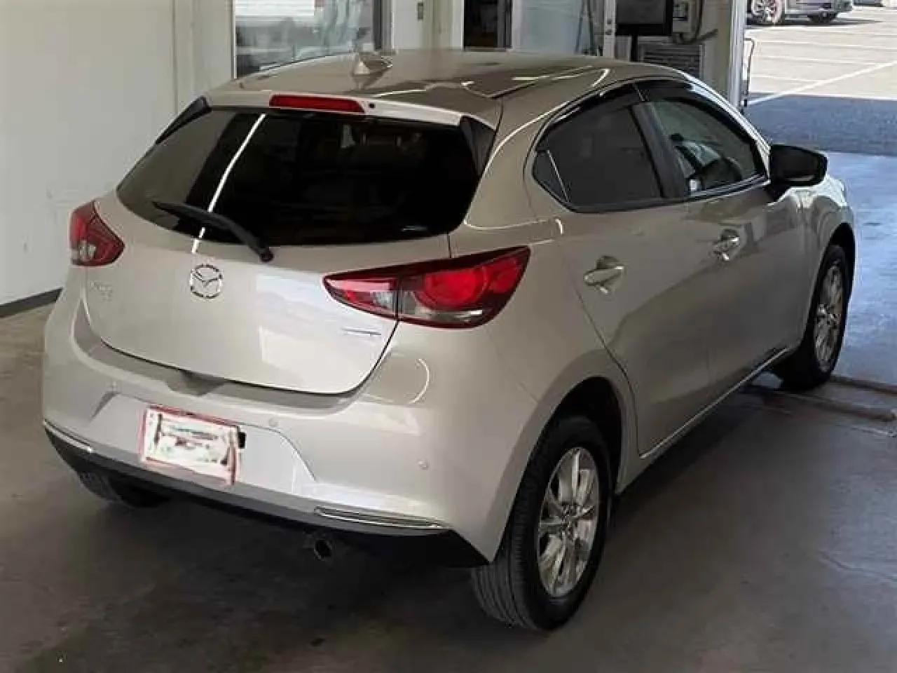 2022 Mazda Mazda 2 1.5 Sky-G Gazimağusa Satılık İkinci El | GalerimPlus - Thumbnail 2