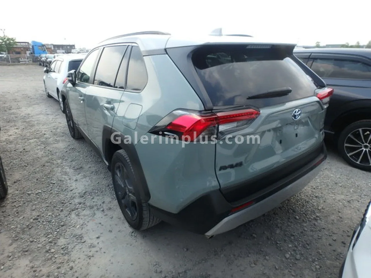 2025 Model Otomatik Toyota RAV4 2.5 Hybrid Lefkoşa Satılık İkinci El | GalerimPlus - Thumbnail 3