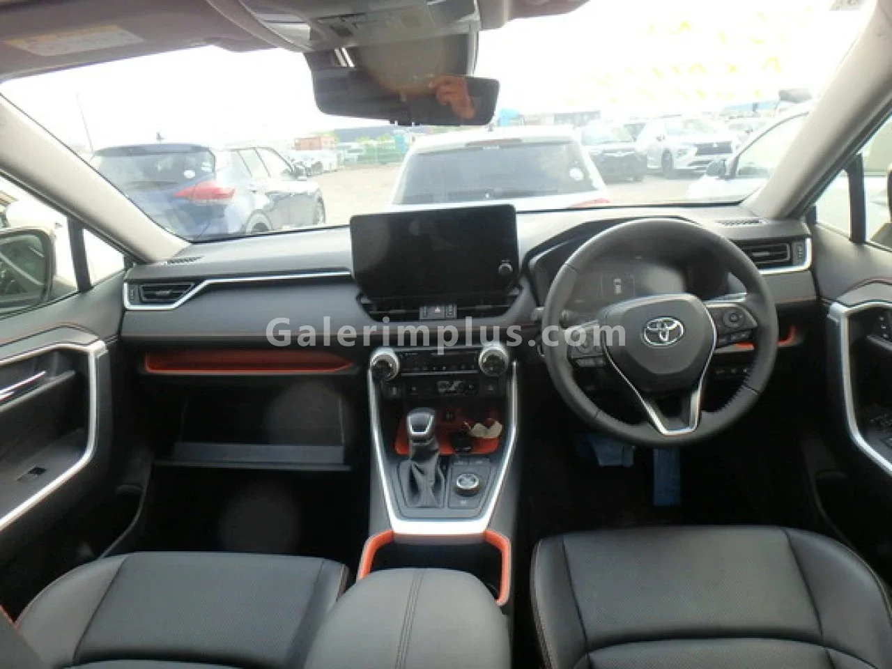 2025 Model Otomatik Toyota RAV4 2.5 Hybrid Lefkoşa Satılık İkinci El | GalerimPlus - Thumbnail 6