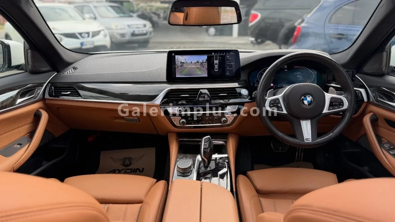 2022 Model Otomatik BMW 5 Serisi 523 d xDrive Lefkoşa Satılık İkinci El | GalerimPlus - Thumbnail 4