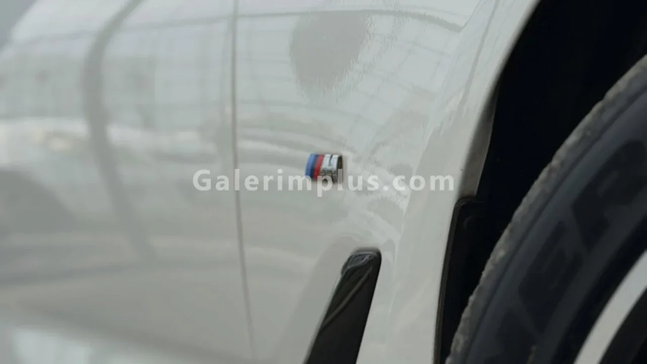 2022 Model Otomatik BMW 5 Serisi 523 d xDrive Lefkoşa Satılık İkinci El | GalerimPlus - Thumbnail 5