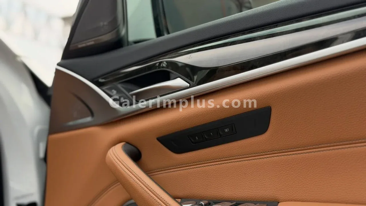 2022 Model Otomatik BMW 5 Serisi 523 d xDrive Lefkoşa Satılık İkinci El | GalerimPlus - Thumbnail 6