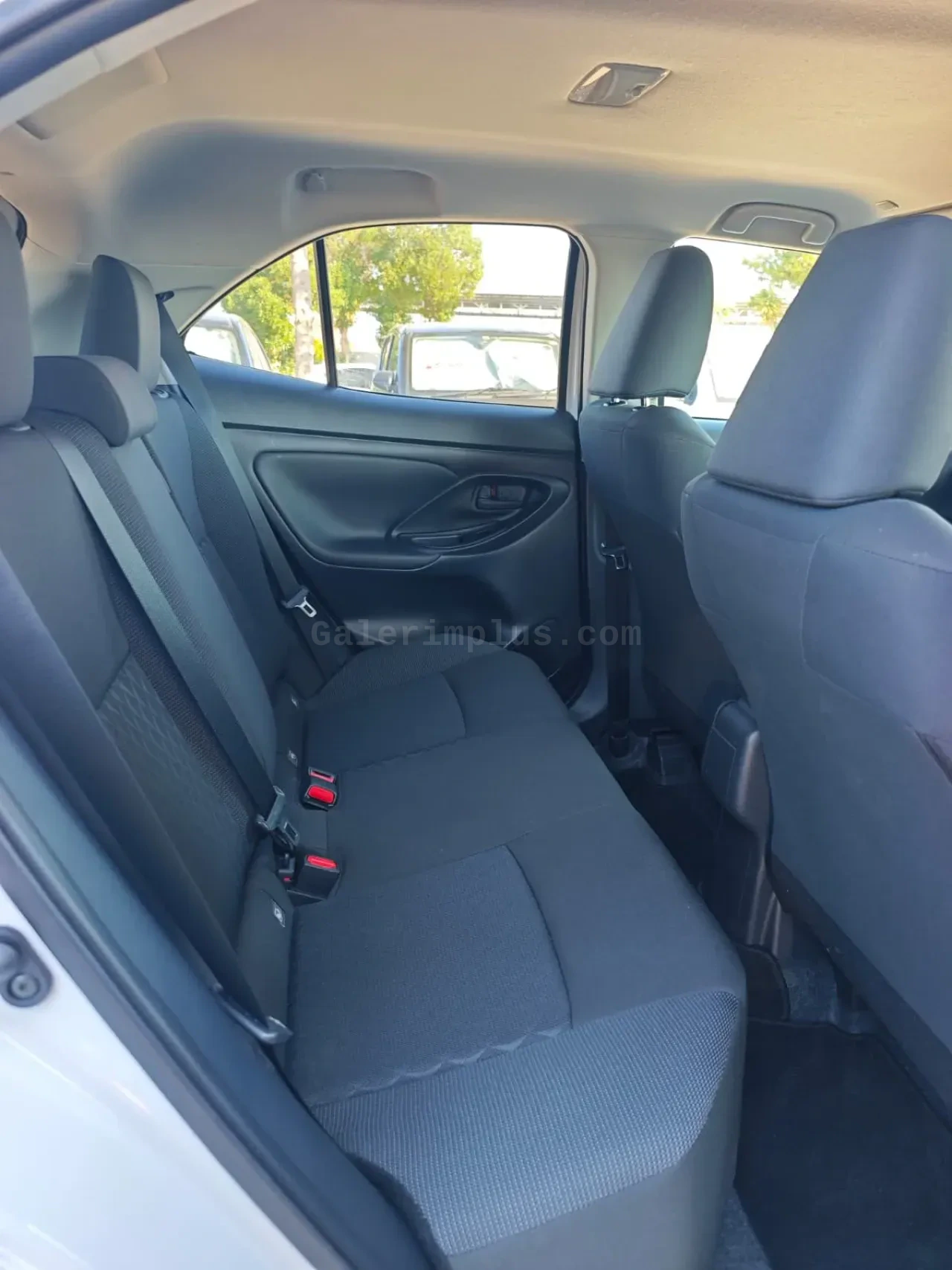 2025 Toyota Yaris Cross 1.5 Lefkoşa Satılık İkinci El | GalerimPlus - Thumbnail 3