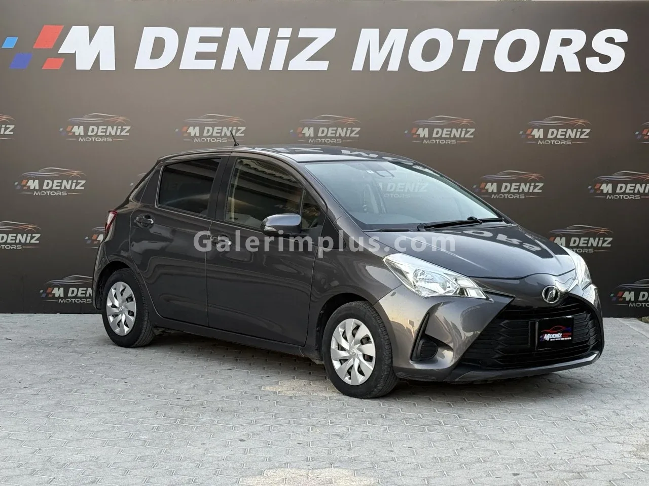 2017 Toyota Vitz 1.5 Lefkoşa Satılık İkinci El | GalerimPlus - Fotoğraf 1