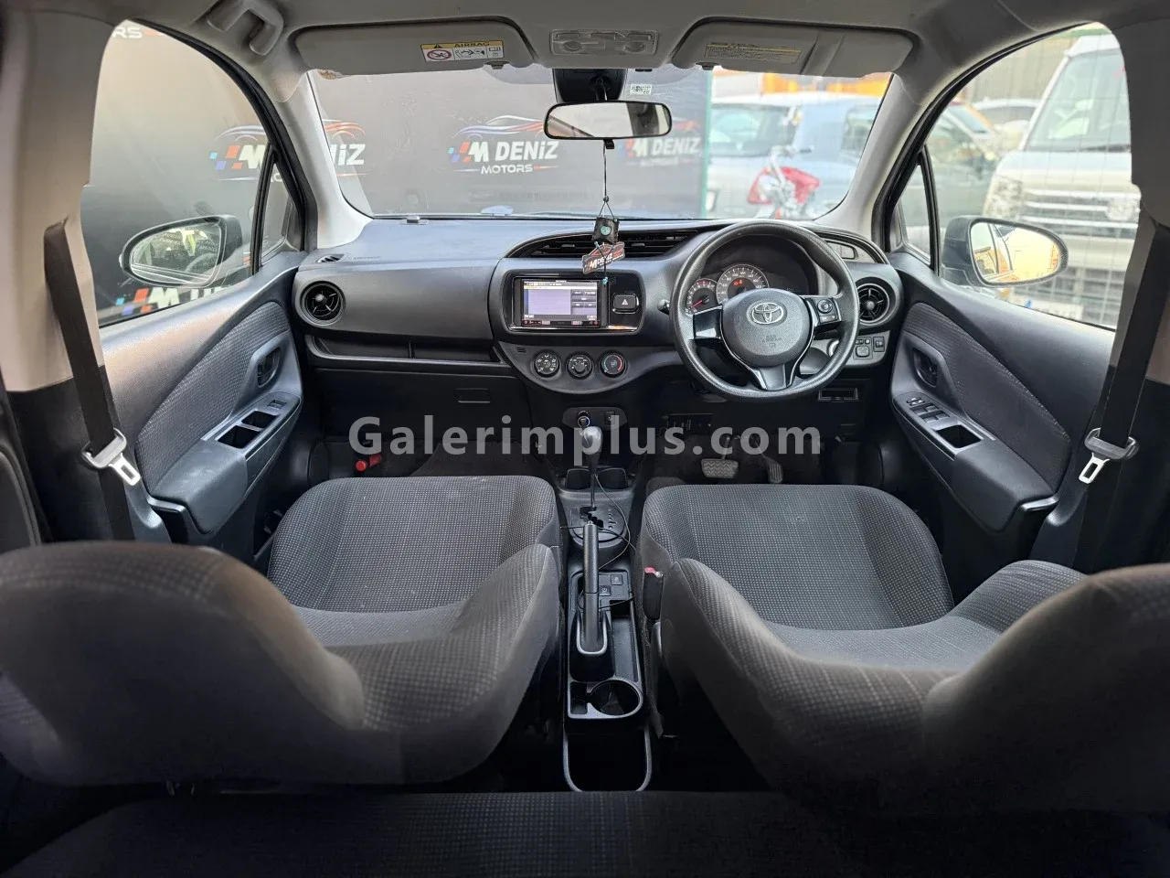 2017 Toyota Vitz 1.5 Lefkoşa Satılık İkinci El | GalerimPlus - Thumbnail 3