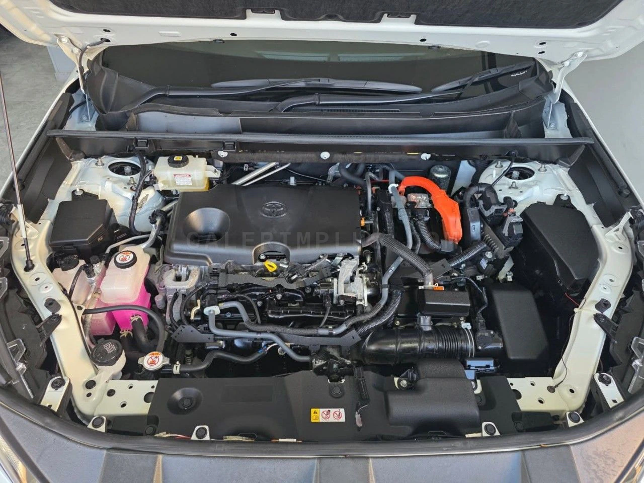 2022 Model Otomatik Toyota RAV4 Lefkoşa Satılık İkinci El | GalerimPlus - Thumbnail 2