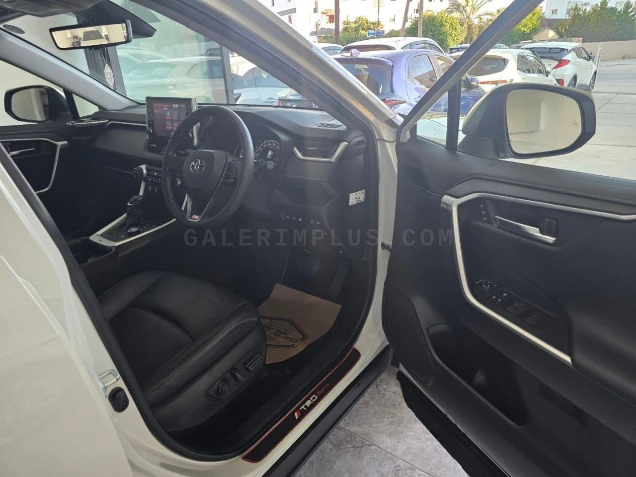 2022 Model Otomatik Toyota RAV4 Lefkoşa Satılık İkinci El | GalerimPlus - Thumbnail 7