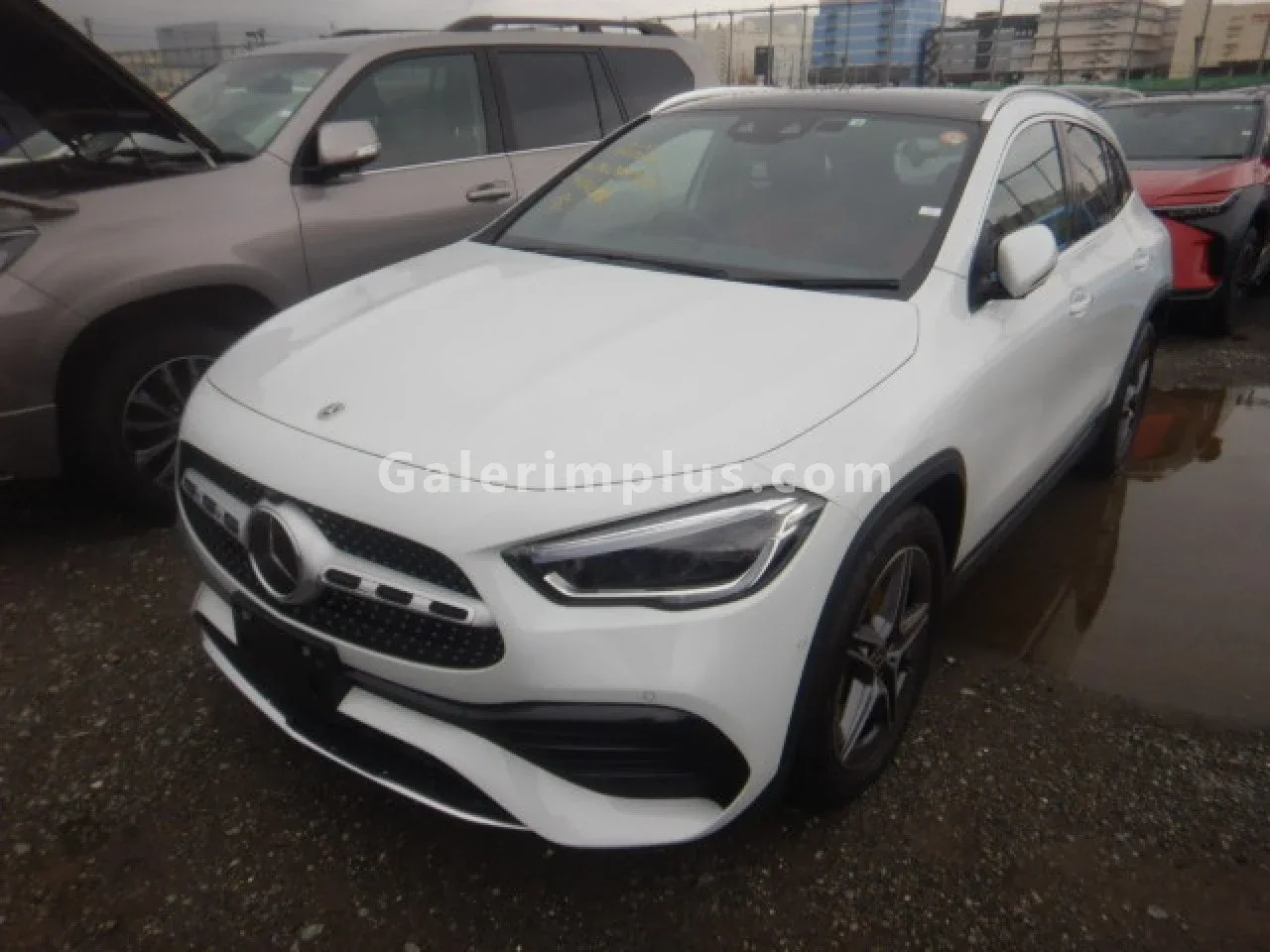 2023 Model Otomatik Mercedes - Benz GLA 180 Gazimağusa Satılık İkinci El | GalerimPlus - Thumbnail 2