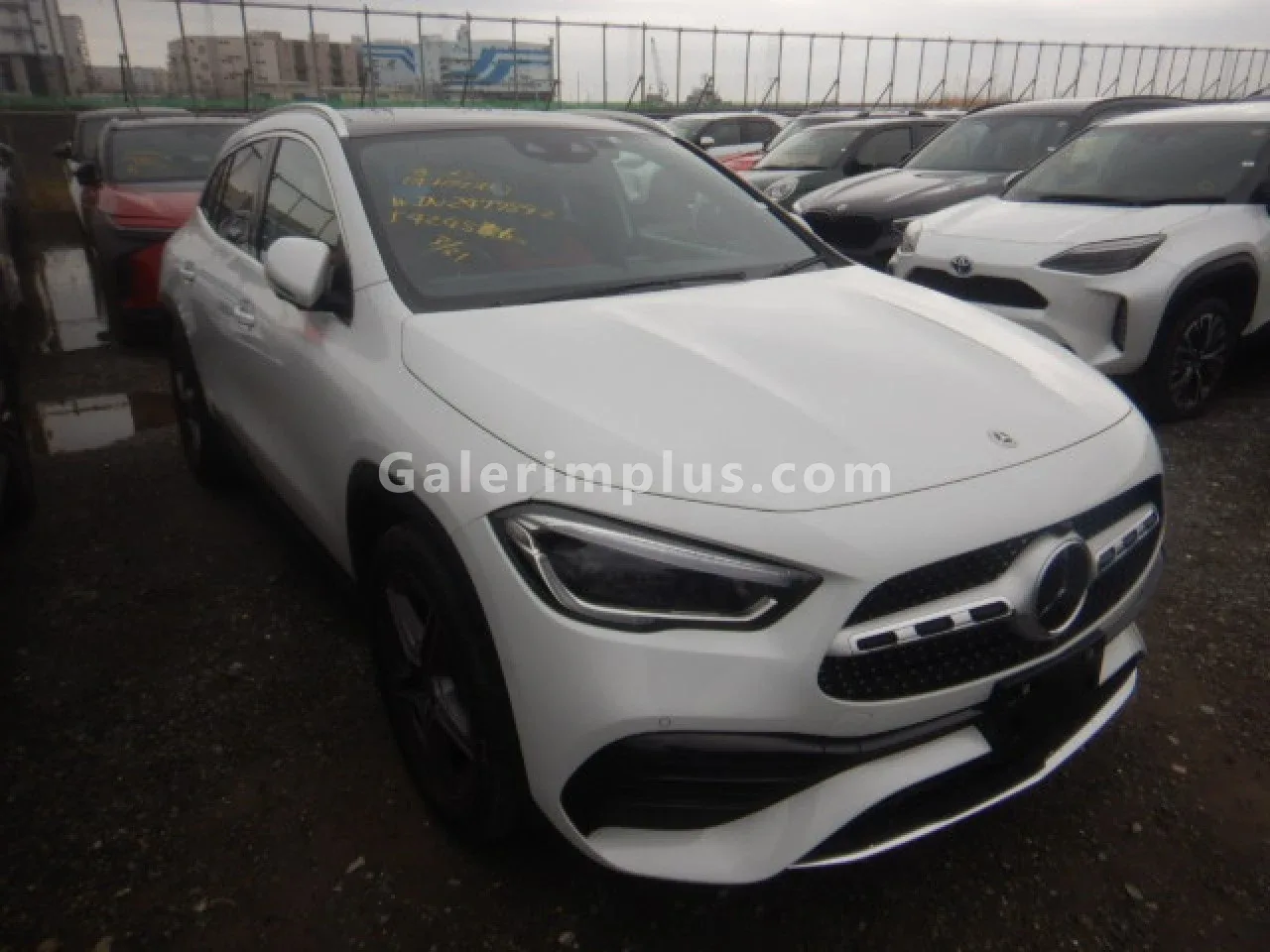 2023 Model Otomatik Mercedes - Benz GLA 180 Gazimağusa Satılık İkinci El | GalerimPlus - Thumbnail 3