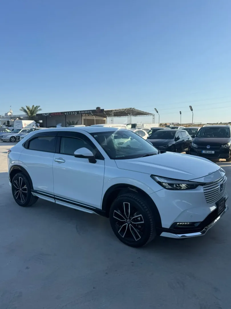 2022 Honda Vezel 1.5 i-VTEC Hybrid Automatic Gazimağusa Satılık İkinci El | GalerimPlus - Fotoğraf 1