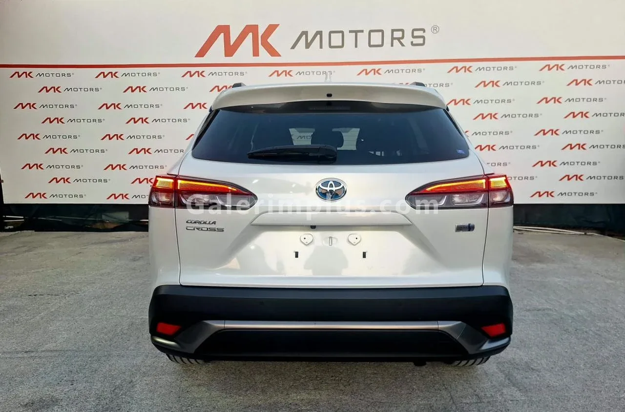 2022 Model Otomatik Toyota Corolla Cross Lefkoşa Satılık İkinci El | GalerimPlus - Thumbnail 4