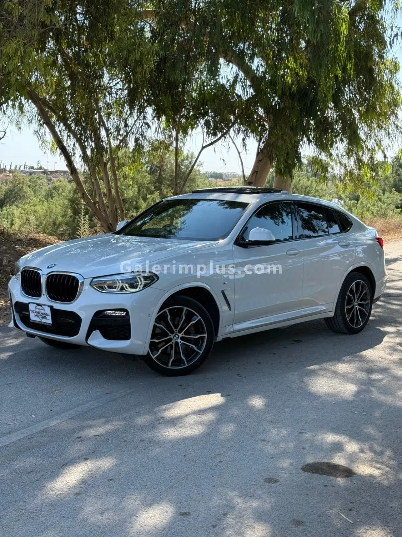 2022 BMW X4 20d xDrive Gazimağusa Satılık İkinci El | GalerimPlus - Thumbnail 3