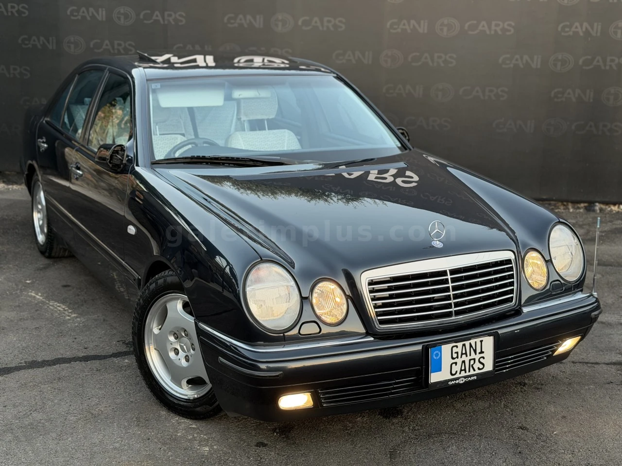 1999 Mercedes-Benz E Serisi Girne Satılık İkinci El | GalerimPlus - Thumbnail 3