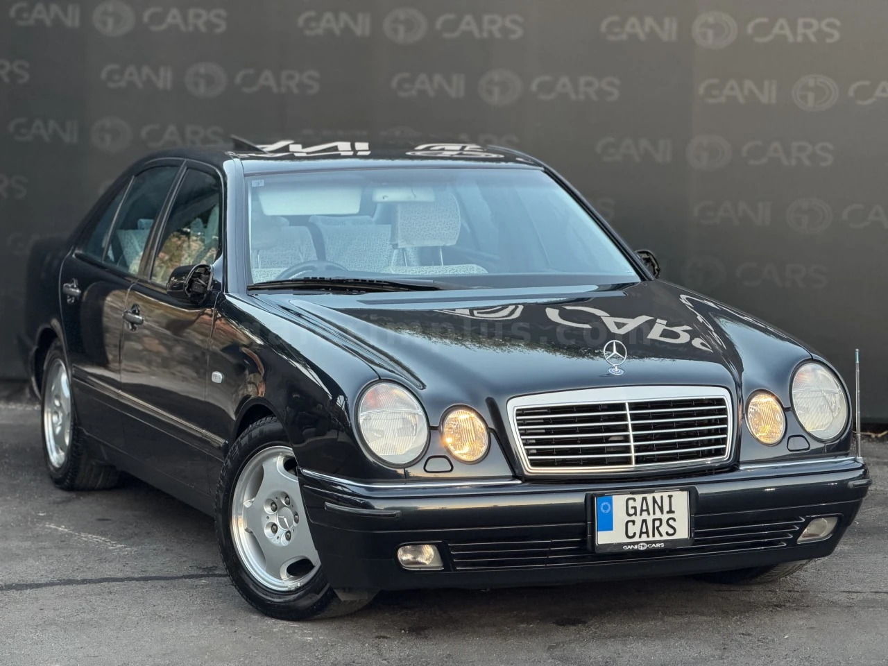 1999 Mercedes-Benz E Serisi Girne Satılık İkinci El | GalerimPlus - Thumbnail 4
