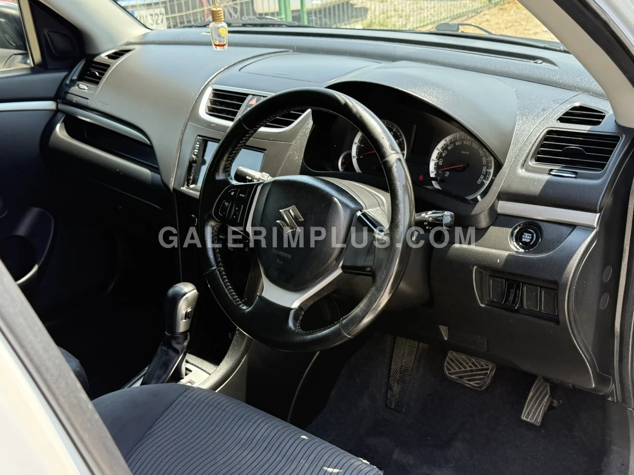 2010 Model Otomatik Suzuki Swift 1.3 Lefkoşa Satılık İkinci El | GalerimPlus - Thumbnail 5