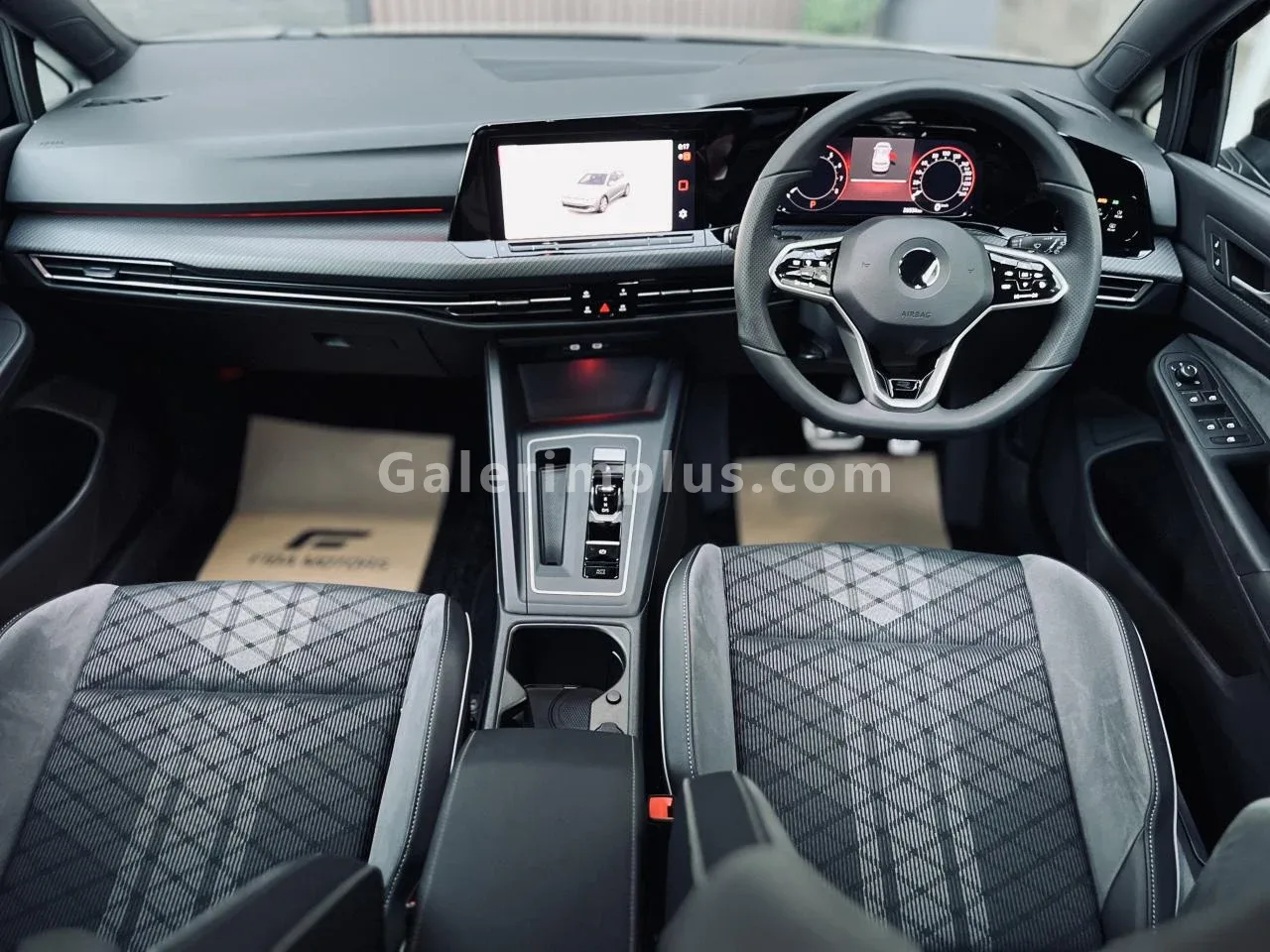 2022 Model Otomatik Volkswagen Golf 1.5 eTSI Girne Satılık İkinci El | GalerimPlus - Thumbnail 8