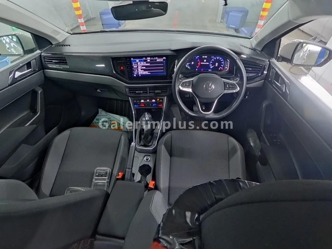 2023 Model Otomatik Volkswagen Polo 1.0 TSI Lefkoşa Satılık İkinci El | GalerimPlus - Thumbnail 4