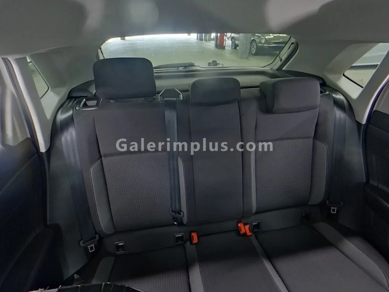 2023 Model Otomatik Volkswagen Polo 1.0 TSI Lefkoşa Satılık İkinci El | GalerimPlus - Thumbnail 6