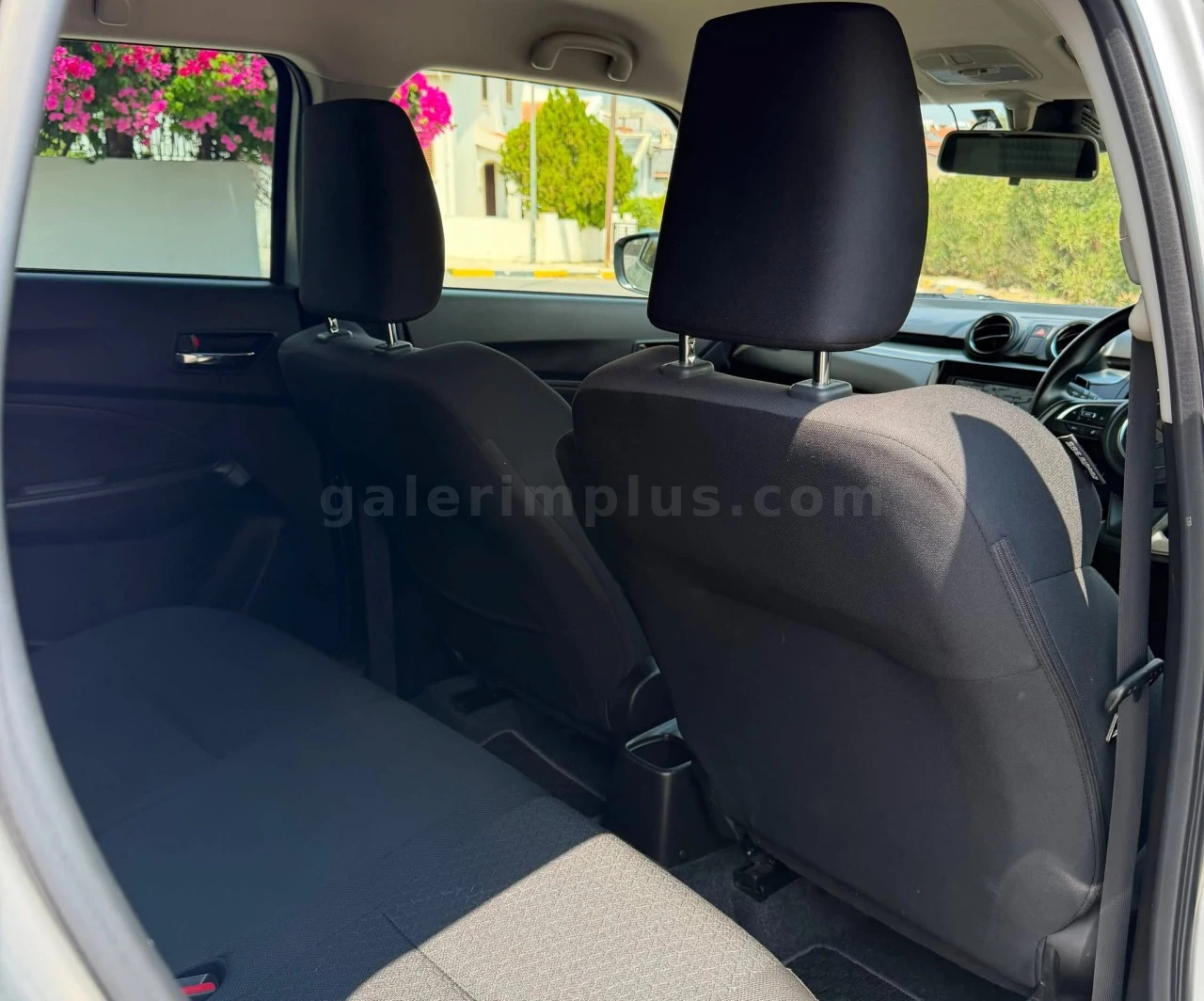 2023 Suzuki Swift Lefkoşa Satılık İkinci El | GalerimPlus - Thumbnail 2
