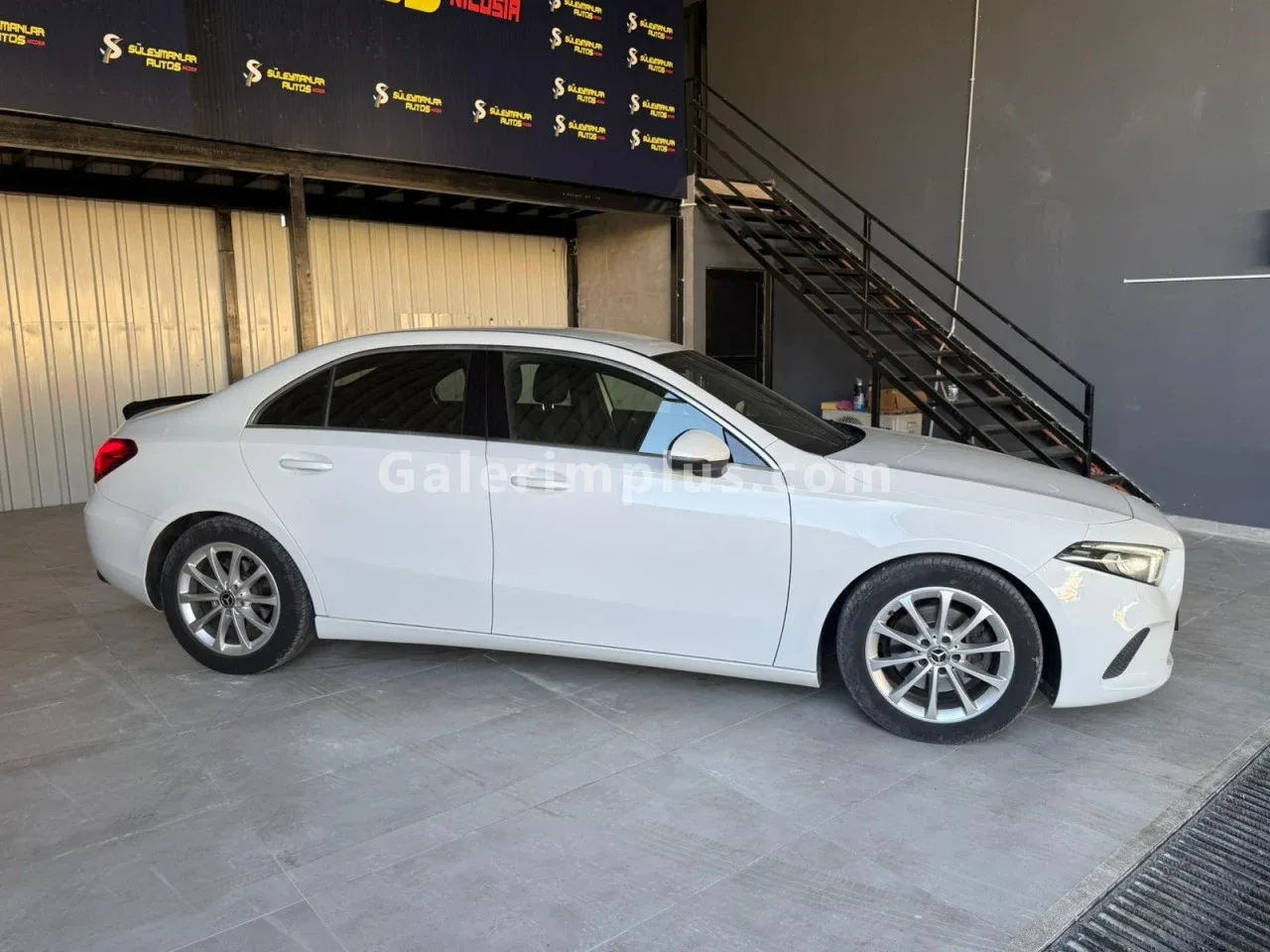 2020 Model Otomatik Mercedes-Benz A Serisi A 200 Lefkoşa Satılık İkinci El | GalerimPlus - Thumbnail 3