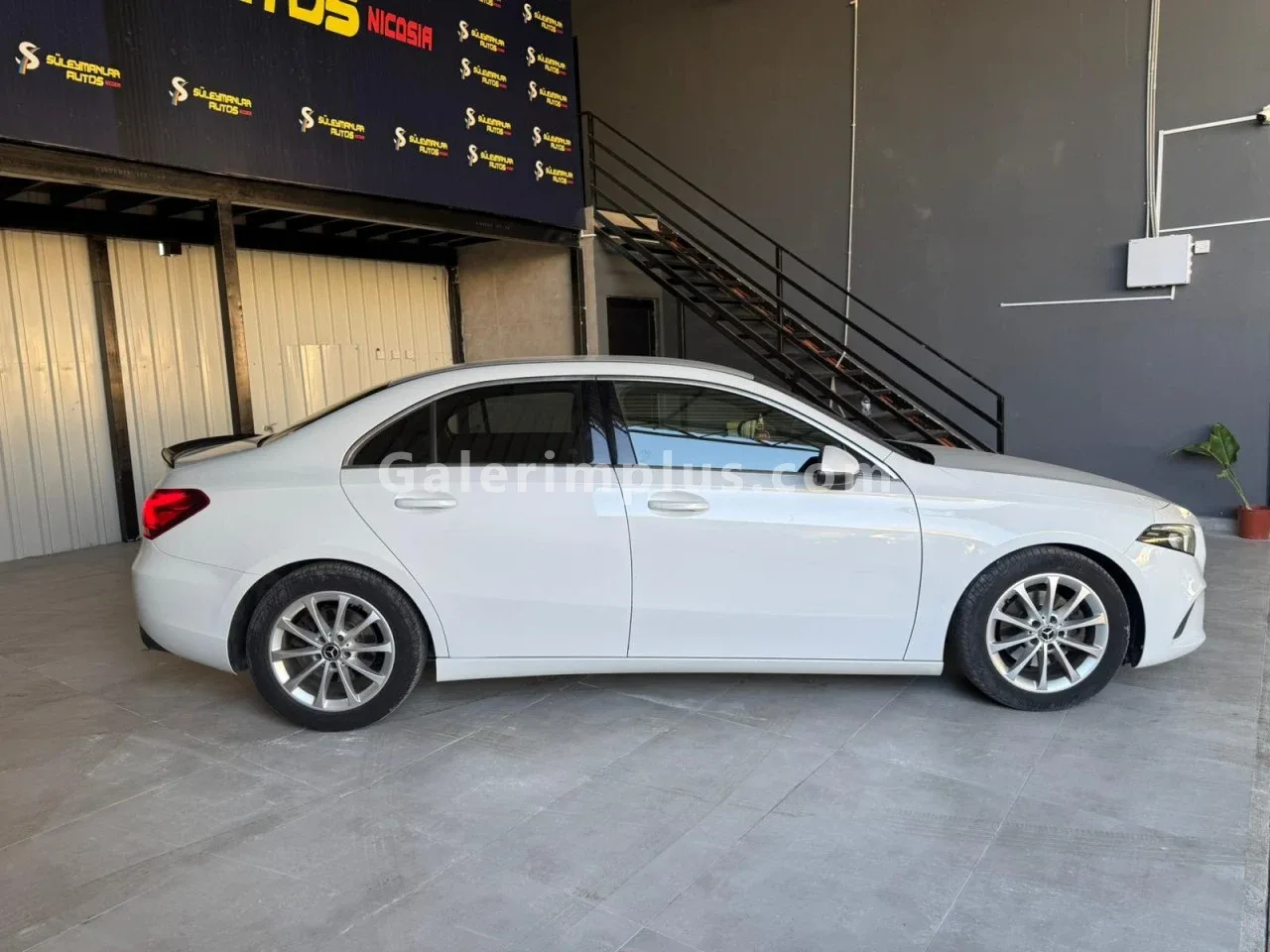 2020 Model Otomatik Mercedes-Benz A Serisi A 200 Lefkoşa Satılık İkinci El | GalerimPlus - Thumbnail 4