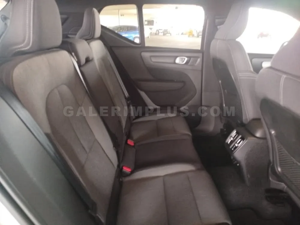 2024 Volvo XC40 2.0 B4 2.0 B4 Lefkoşa Satılık İkinci El | GalerimPlus - Thumbnail 6