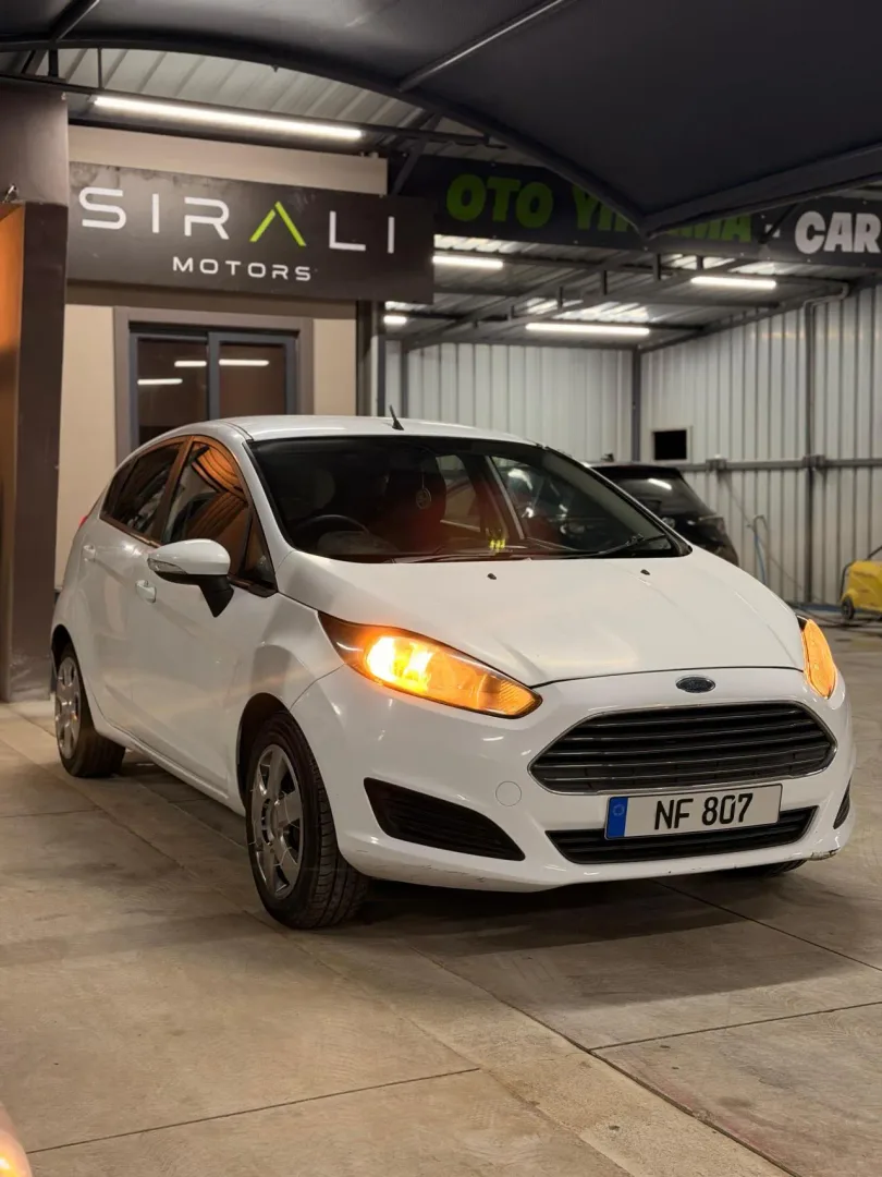 2015 Ford Fiesta 1.6 Gazimağusa Satılık İkinci El | GalerimPlus - Thumbnail 2
