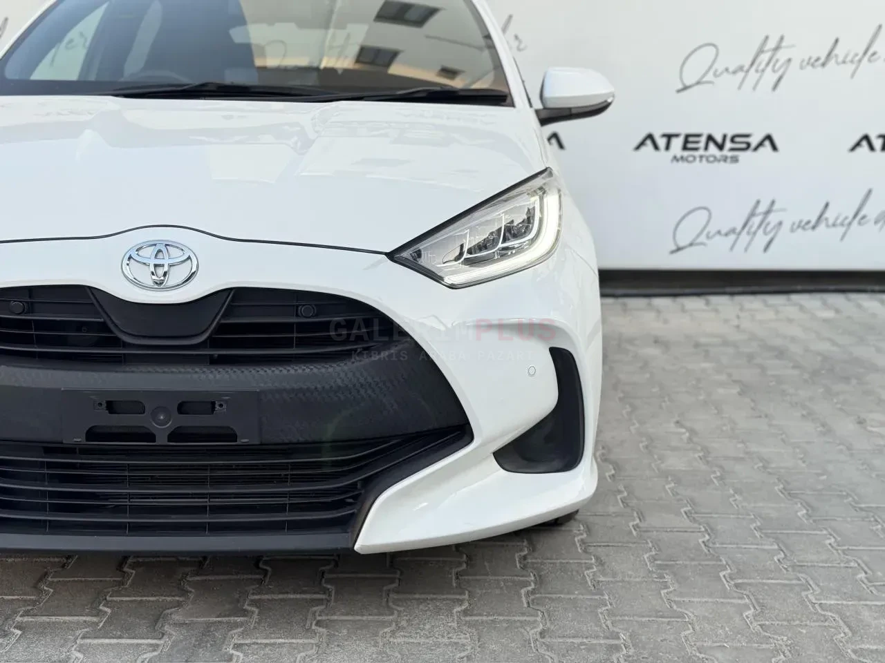 2022 Toyota Yaris 1.5 Lefkoşa Satılık İkinci El | GalerimPlus - Thumbnail 3