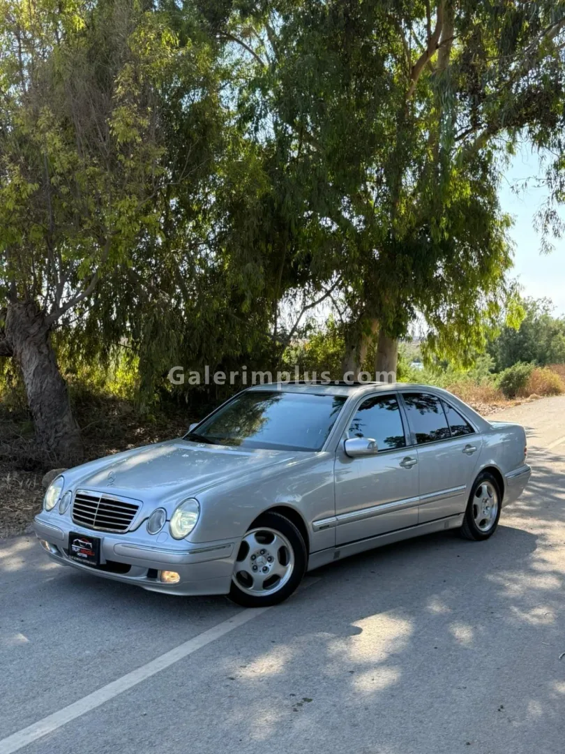 2001 Model Otomatik Mercedes-Benz E Serisi E 320 Gazimağusa Satılık İkinci El | GalerimPlus - Thumbnail 3