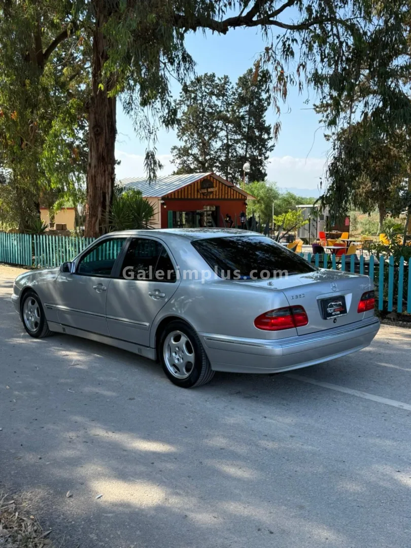 2001 Model Otomatik Mercedes-Benz E Serisi E 320 Gazimağusa Satılık İkinci El | GalerimPlus - Thumbnail 6