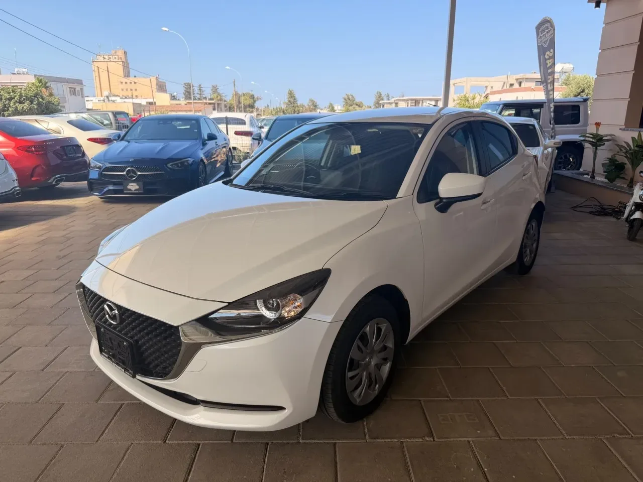 2023 Mazda Mazda 2 1.5 Sky-G Gazimağusa Satılık İkinci El | GalerimPlus - Thumbnail 3