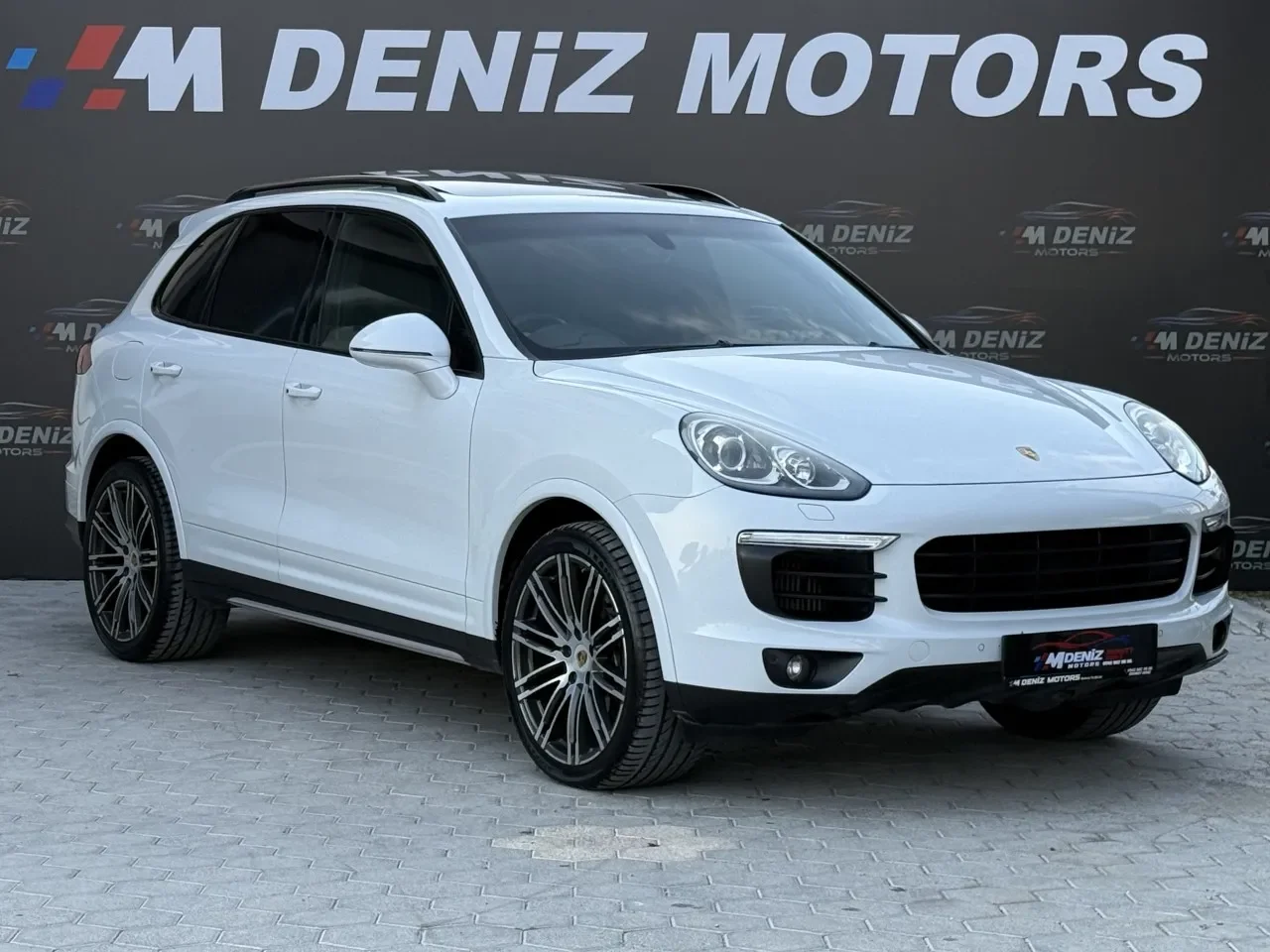 2017 Porsche Cayenne Platinum Edition Lefkoşa Satılık İkinci El | GalerimPlus - Fotoğraf 1