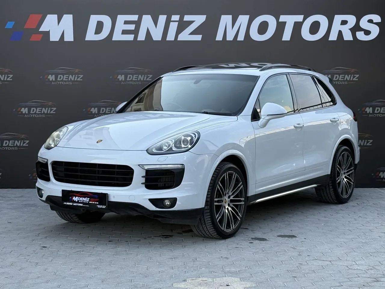 2017 Porsche Cayenne Platinum Edition Lefkoşa Satılık İkinci El | GalerimPlus - Thumbnail 4