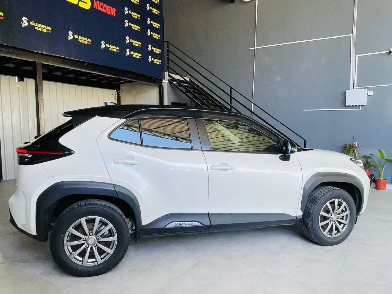2022 Toyota Yaris Cross 1.5 Hybrid Lefkoşa Satılık İkinci El | GalerimPlus - Thumbnail 4