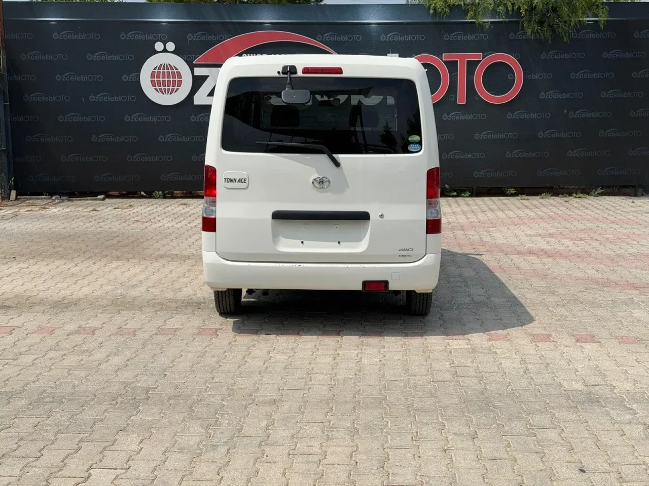 2020 Toyota Townace Lefkoşa Satılık İkinci El | GalerimPlus - Thumbnail 4