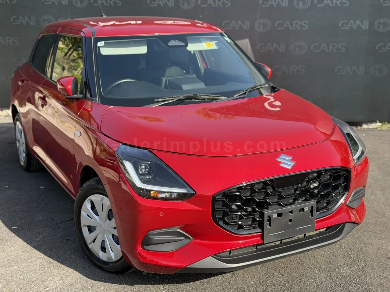 2024 Model Otomatik Suzuki Swift 1.2 Girne Satılık İkinci El | GalerimPlus - Thumbnail 4