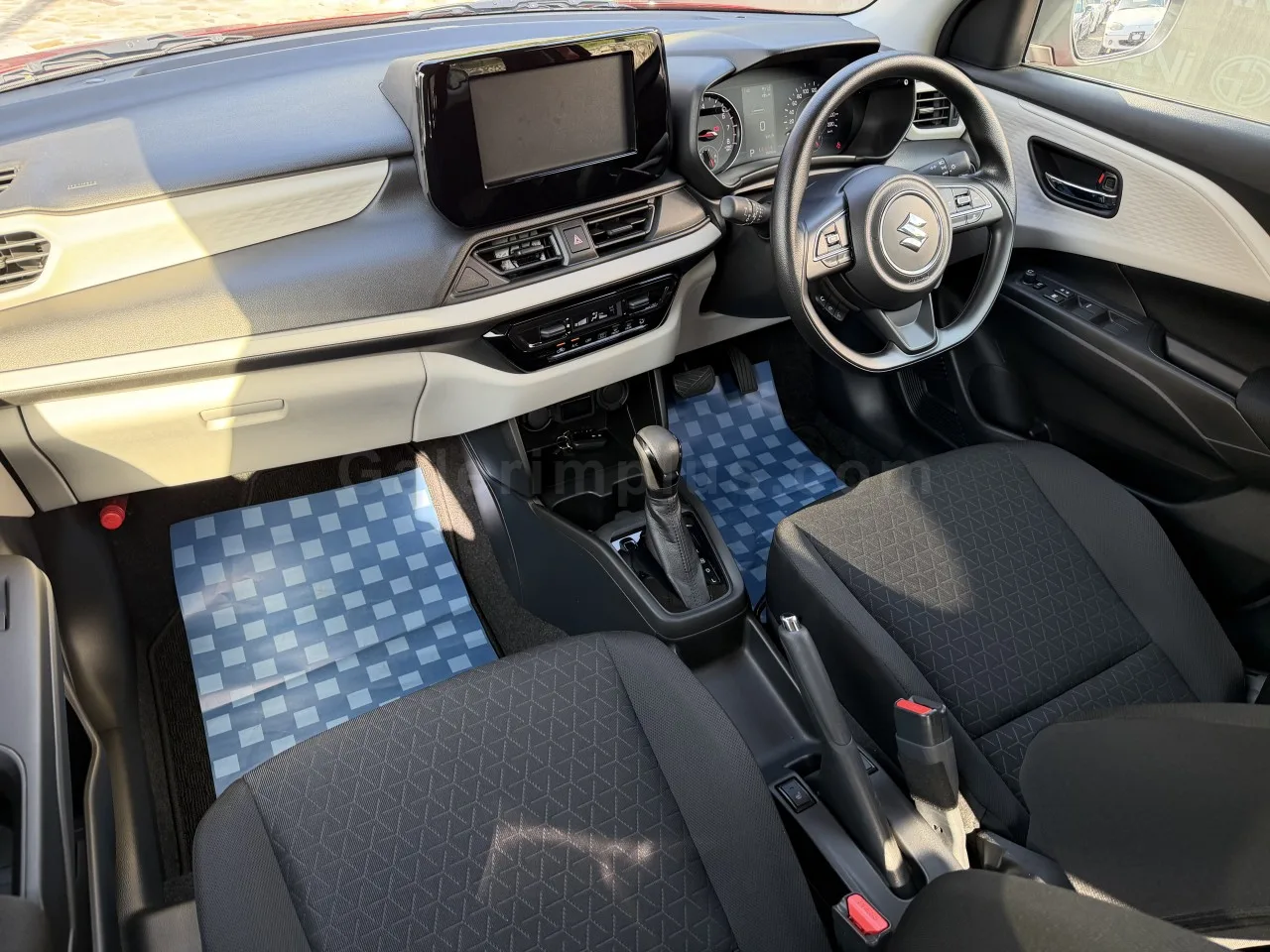 2024 Model Otomatik Suzuki Swift 1.2 Girne Satılık İkinci El | GalerimPlus - Thumbnail 8