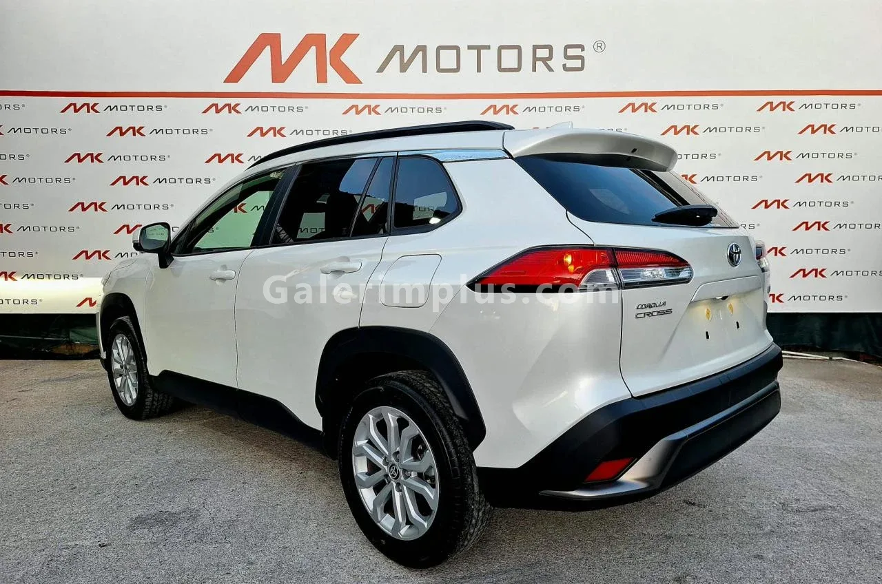 2023 Model Otomatik Toyota Corolla Cross Lefkoşa Satılık İkinci El | GalerimPlus - Thumbnail 5