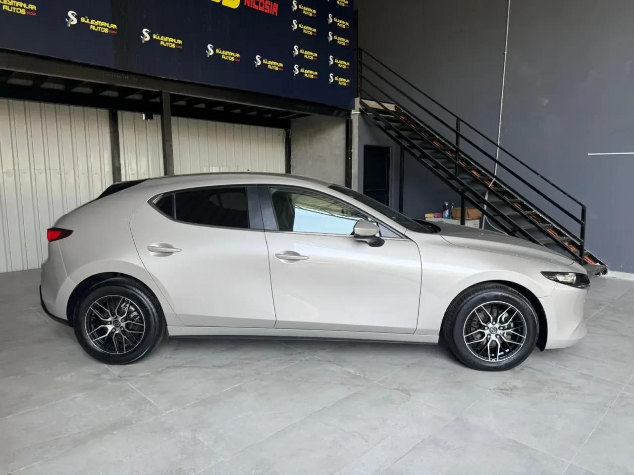 2023 Mazda Mazda 3 1.5 SkyActive-G Lefkoşa Satılık İkinci El | GalerimPlus - Thumbnail 3