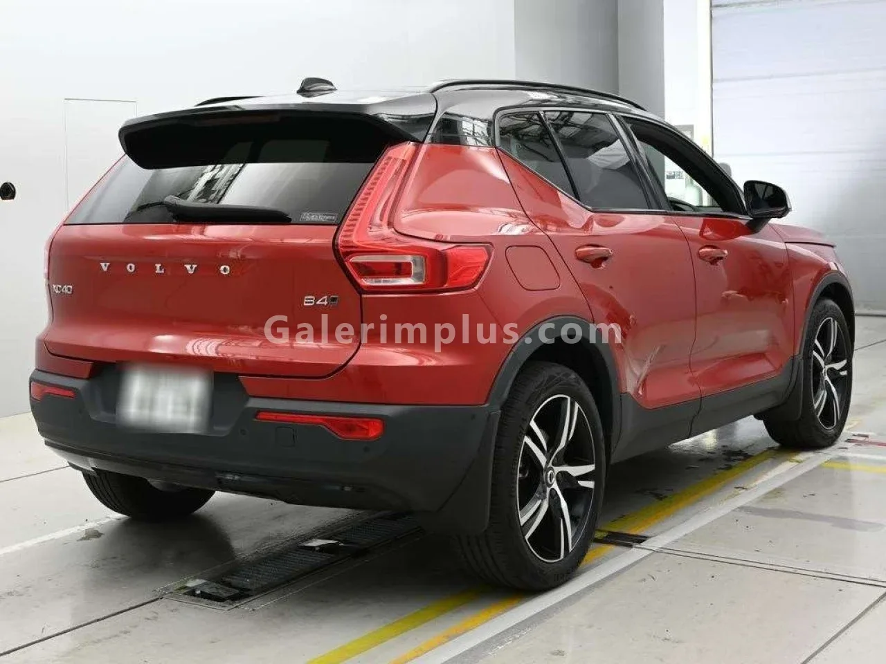 2022 Model Otomatik Volvo XC40 2.0 B4 Gazimağusa Satılık İkinci El | GalerimPlus - Thumbnail 3