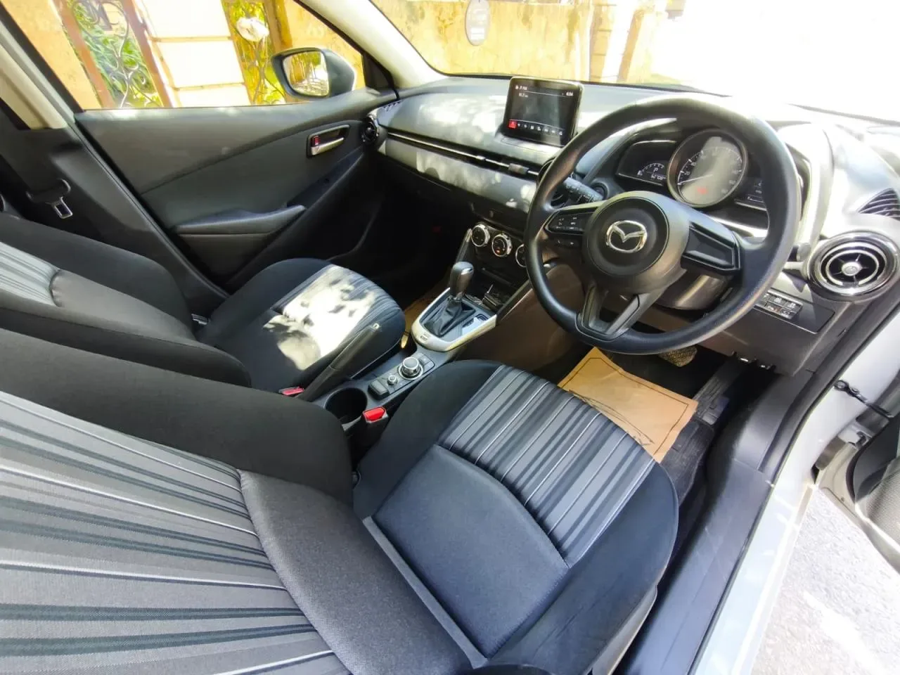 2021 Mazda Mazda 2 1.5 Sky-G Lefkoşa Satılık İkinci El | GalerimPlus - Thumbnail 8
