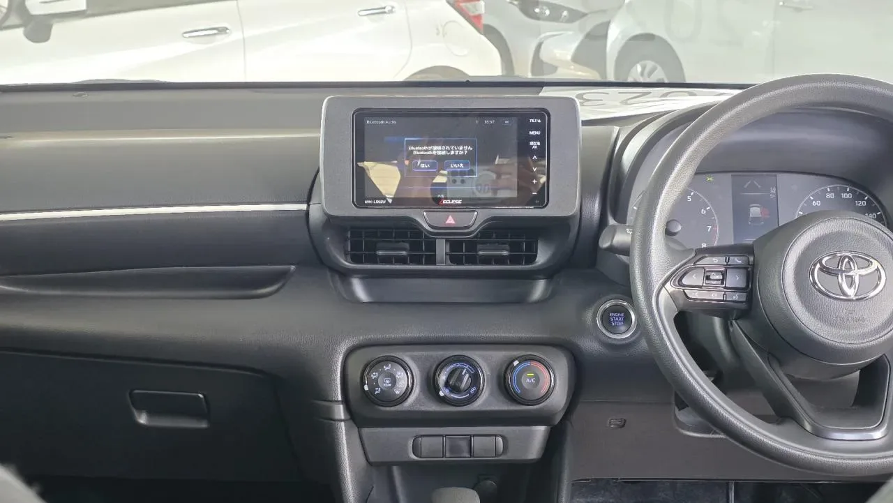 2023 Toyota Yaris 1.5 Lefkoşa Satılık İkinci El | GalerimPlus - Thumbnail 7
